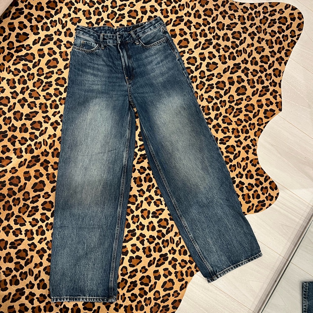 Zara Dark Washed Baggy Jeans 2